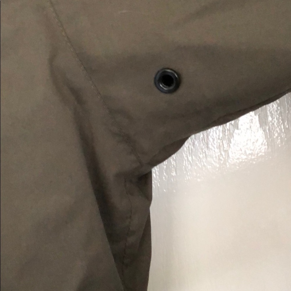 Olive green slicker/pullover/windbreaker - Picture 5 of 5